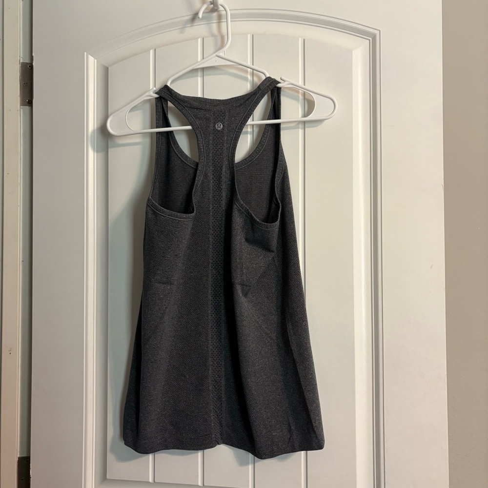 Lululemon Grey Tank Tops Set of 2 - Picture 3 of 7